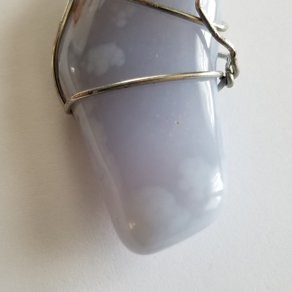 Handmade wire wrapped pendant pale blue stone silver tone Agate - Picture 7 of 10